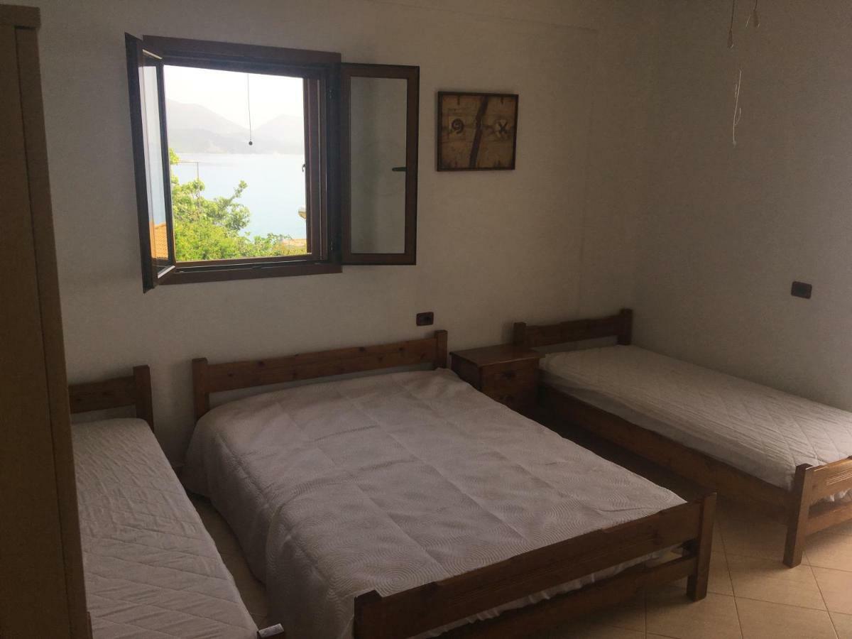 Qeparo Antonio Rooms Luaran gambar