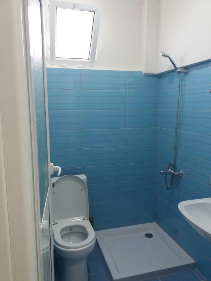 Qeparo Antonio Rooms Luaran gambar
