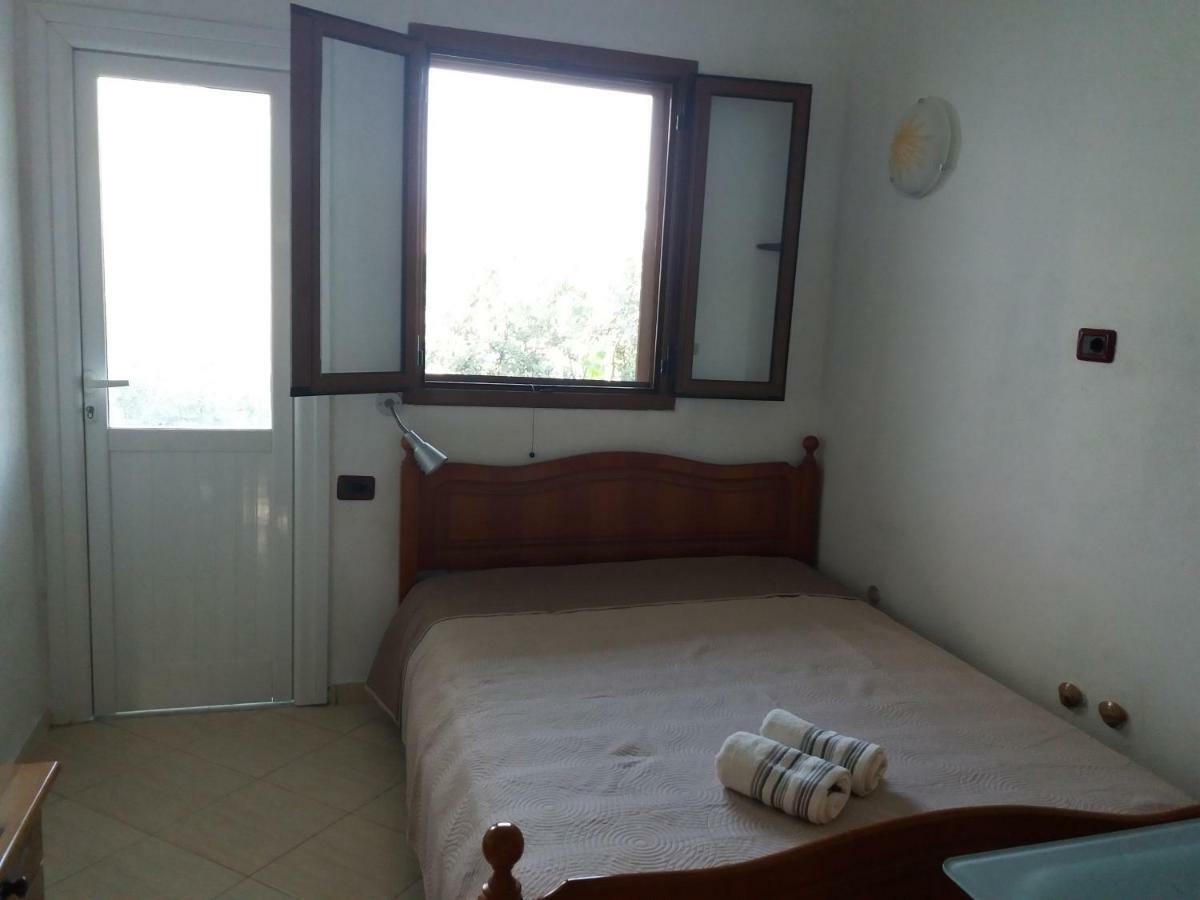 Qeparo Antonio Rooms Luaran gambar