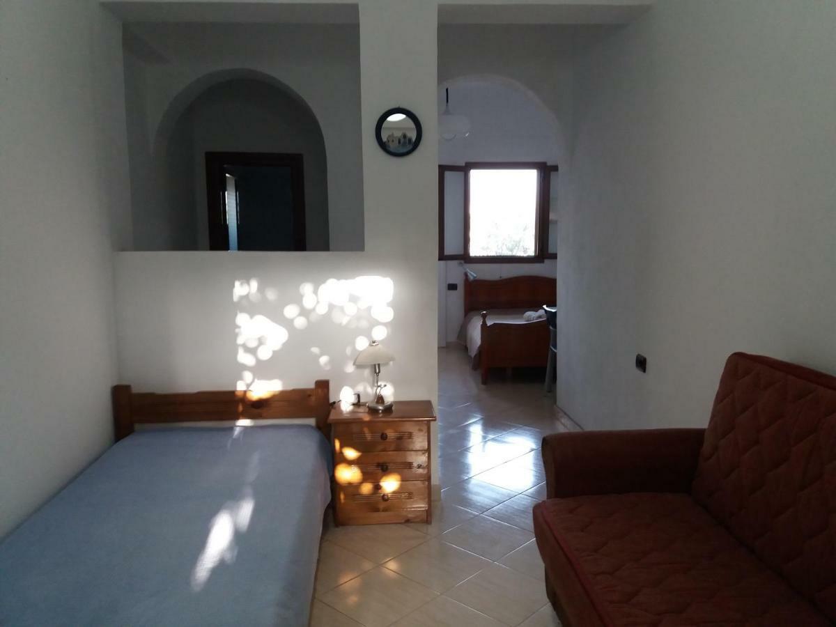 Qeparo Antonio Rooms Luaran gambar